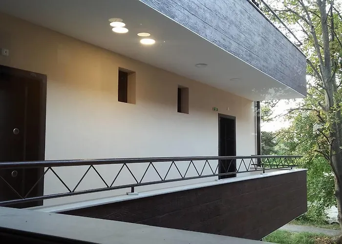 Мотел комплекс приятели 2*